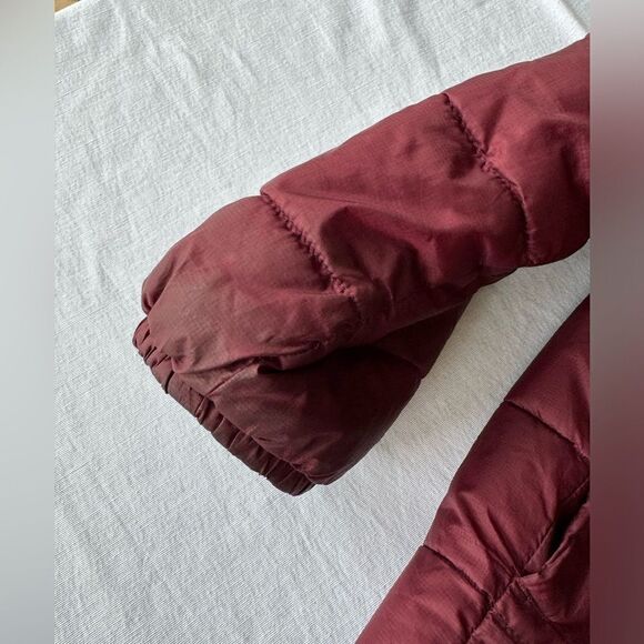 Boys coat. Size xl. Burgundy - Picture 5 of 6